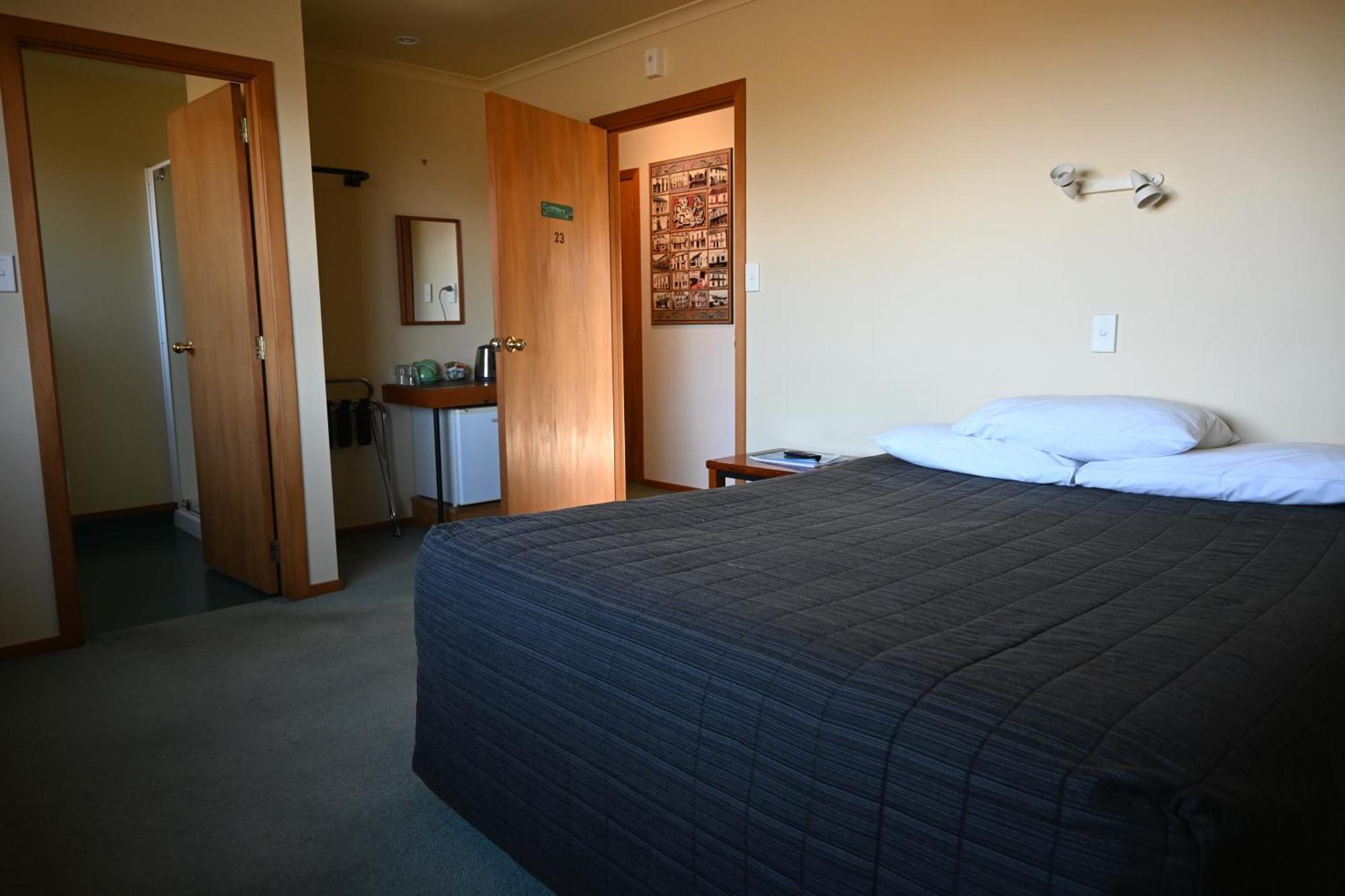 Donegal House Hotel Kaikoura Ngoại thất bức ảnh