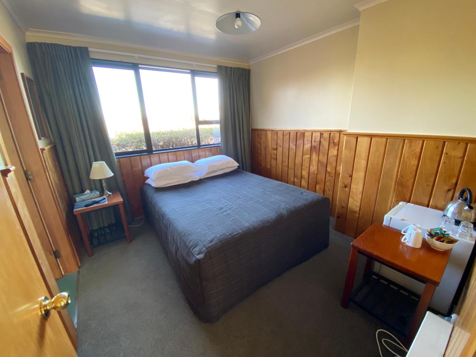 Donegal House Hotel Kaikoura Ngoại thất bức ảnh