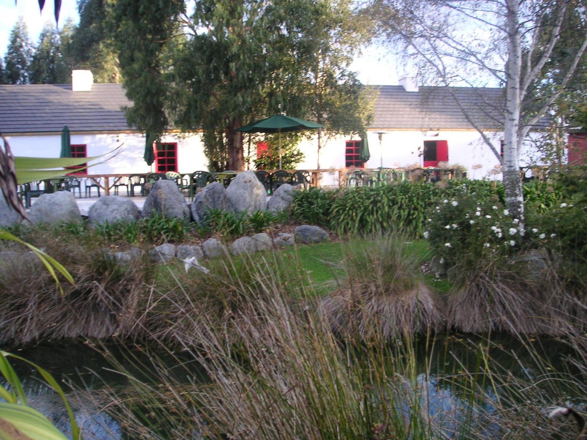 Donegal House Hotel Kaikoura Ngoại thất bức ảnh