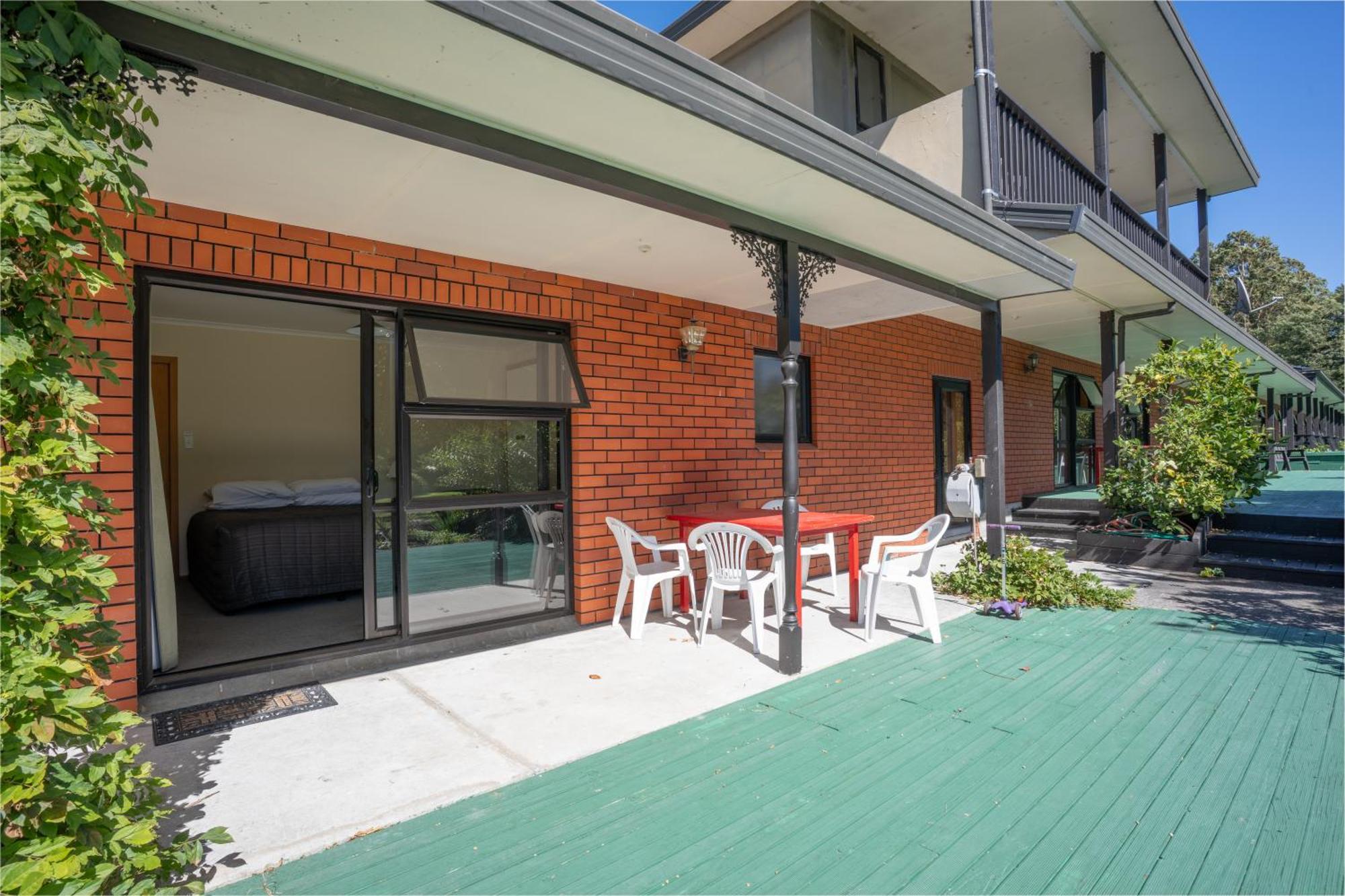 Donegal House Hotel Kaikoura Ngoại thất bức ảnh