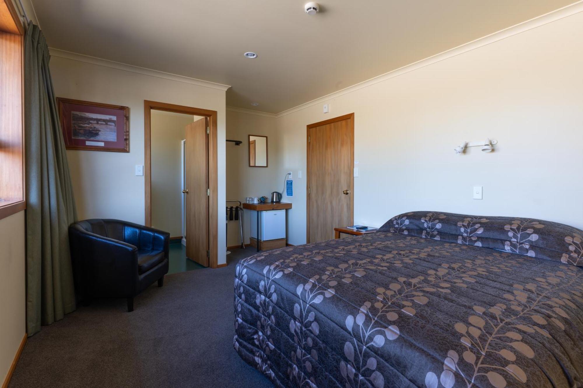 Donegal House Hotel Kaikoura Ngoại thất bức ảnh